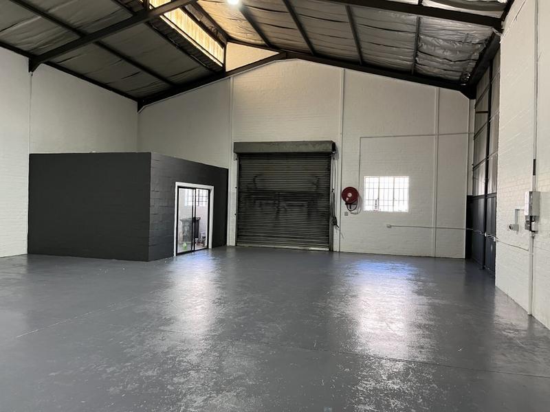 To Let commercial Property for Rent in Montague Gardens Western Cape
